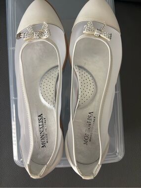 Monnalisa White Girls' Crystal Bow Ballet Flats